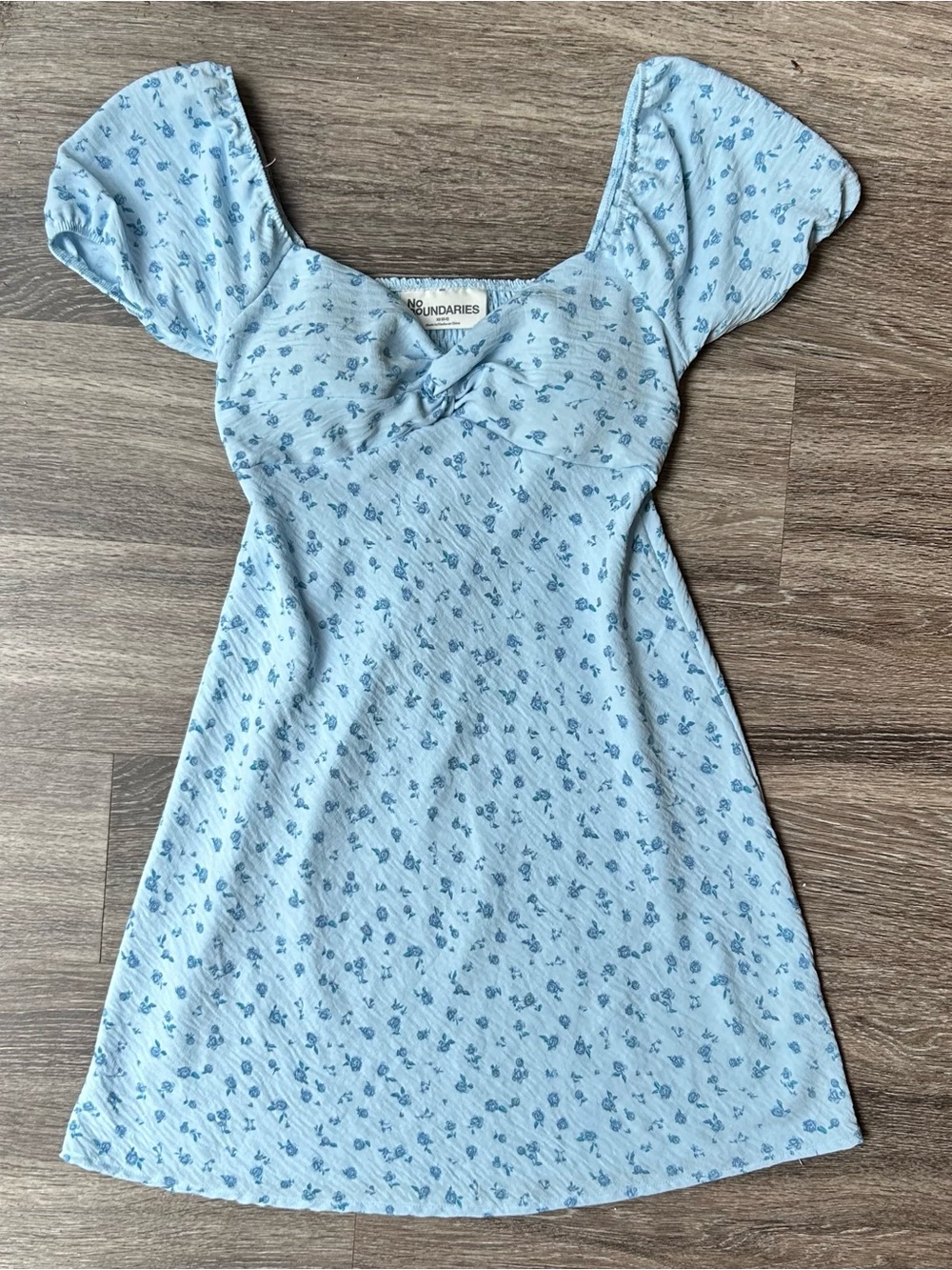 No Boundaries Light Blue Floral Puff-Sleeve Mini Dress